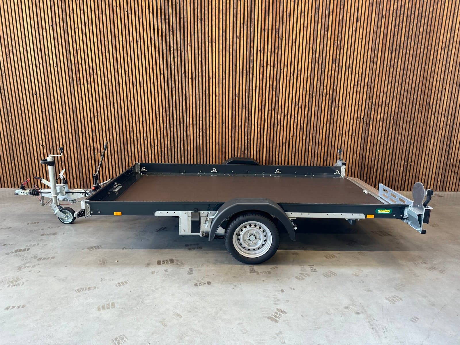 Unsinn Motortrailer UA 315×180 1500kg