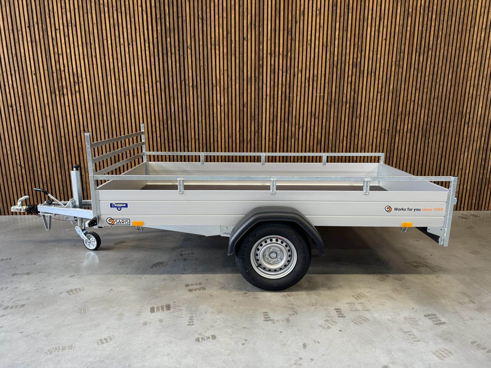 Saris McAlu Pro MP 255×153 1500kg