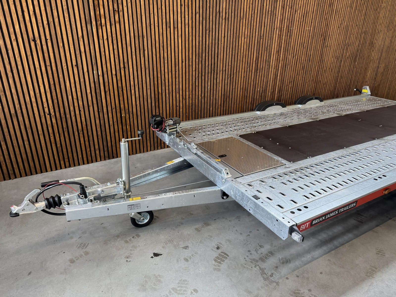 Brian James A Transporter 450×190 2-as 12 inch 2700kg