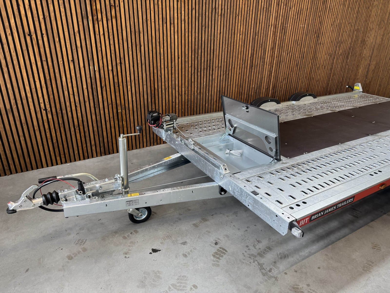 Brian James A Transporter 450×200 2-as 12 inch 3000kg